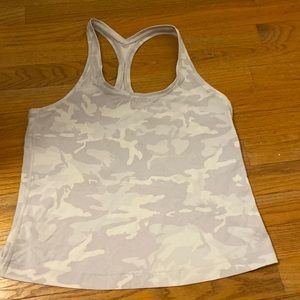 Lululemon tank top